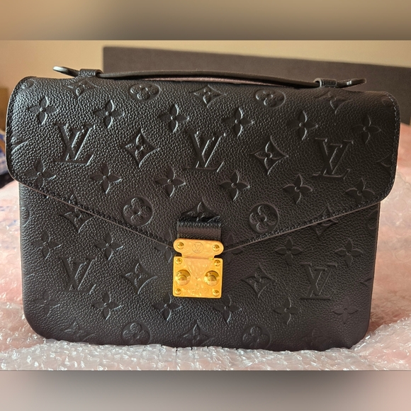 Louis Vuitton Handbags - L.V Black Empreinte Gold Hardware